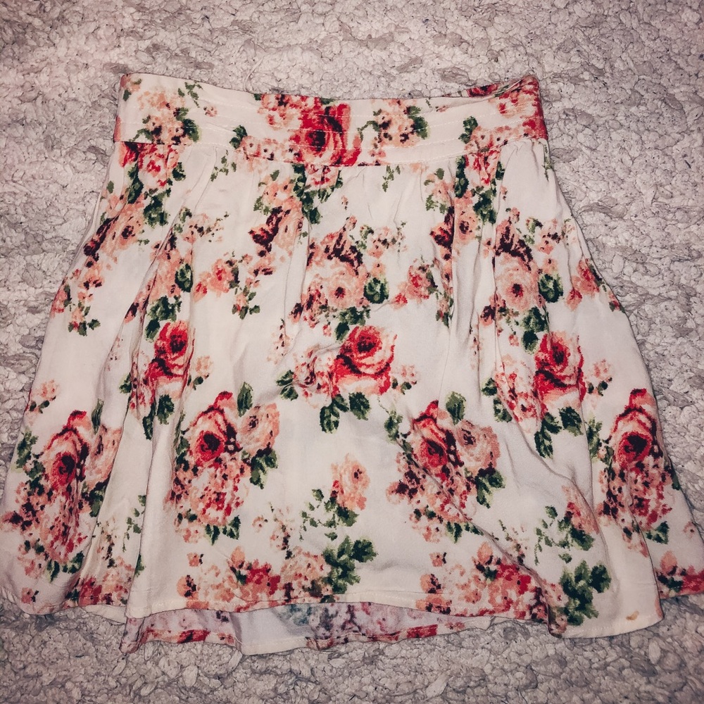 Floral pencil skirt